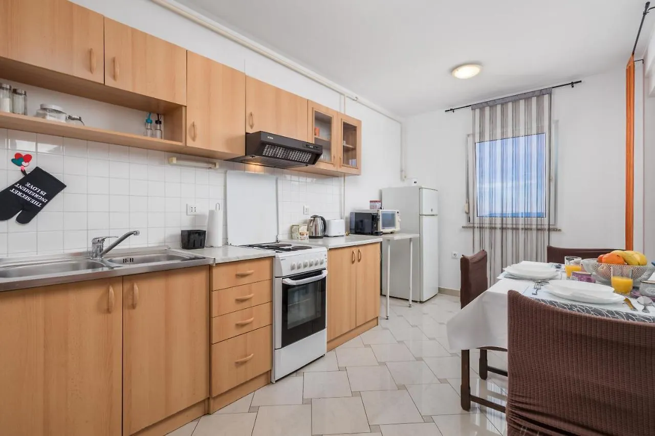 Apartman Iris 2 -Rijeka Apartment 0*, Rijeka